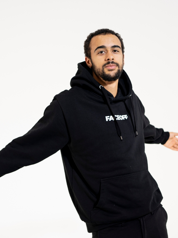 FACEOFF Classic Hoodie | UNISEX Svart
