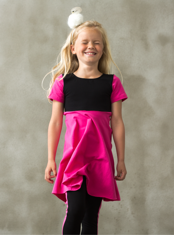 Kjole | NS-155 | Outlet Pink-svart