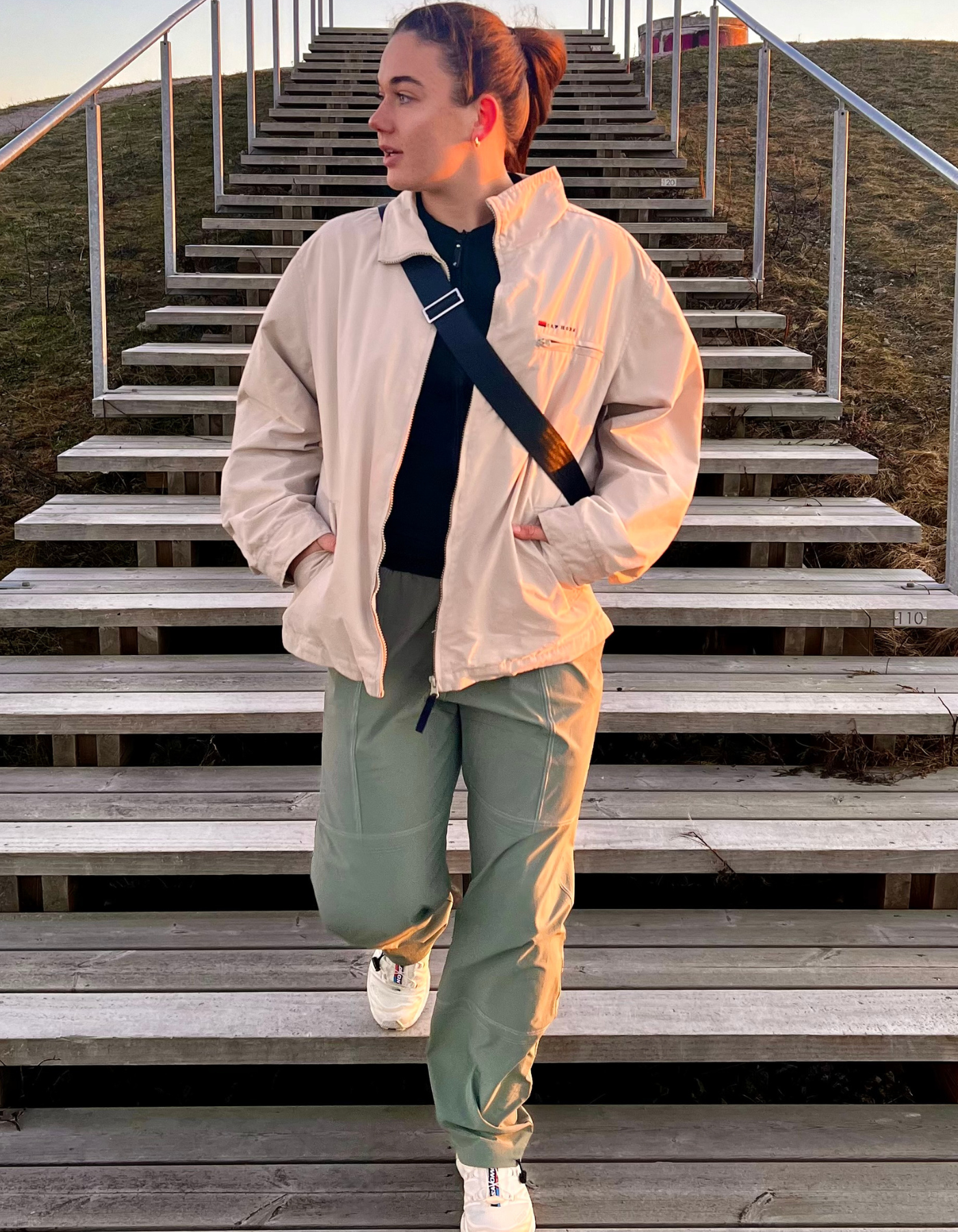 Tech 02 bukse | Unisex Støvete grønn